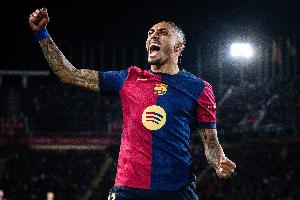 阿斯报：拉菲尼亚今日重返训练场，目标是赶上国家德比