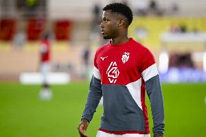 年薪1400万！每体：巴萨决定不让法蒂回归，想让摩纳哥1100万买断