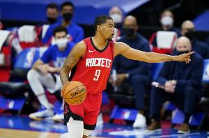 上赛季G联赛FMVP！媒体人：两支CBA北区球队接触梅森·琼斯