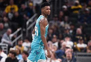 谁能止连败？ESPN胜率预测：残阵快船仅47.4% 黄蜂米勒复出52.6%