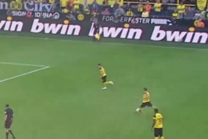 帕科封神战！德甲多特蒙德对阵奥格斯堡的经典进球！