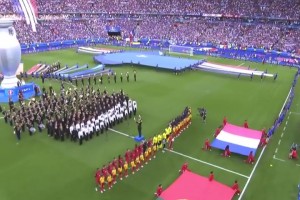 世界杯夺冠的铺垫！法国队16年欧洲杯决赛的首发阵容！